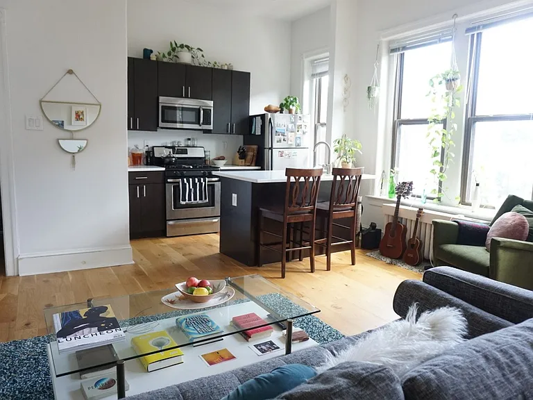 1443 S Broad St — Photo 11