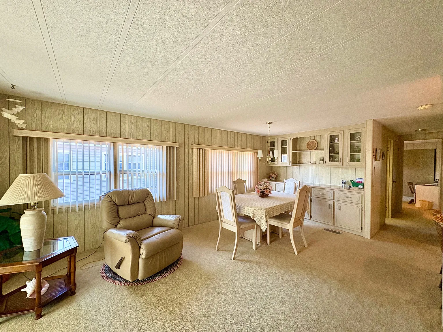 2 bed, 1080 sqft, $1,795 — Photo 2