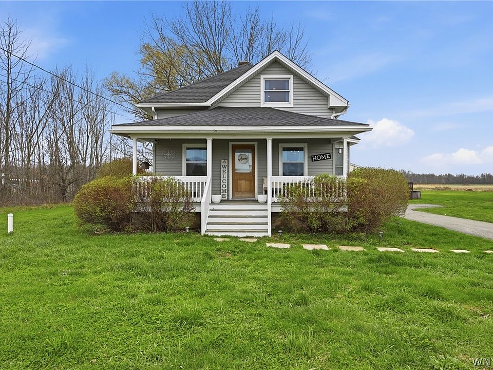 1st image of 1934 Balmer Rd