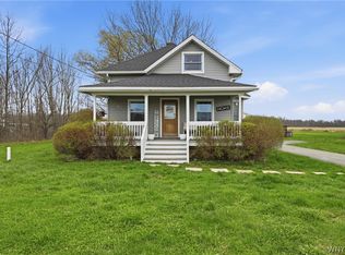 1934 Balmer Rd, Ransomville, NY 14131