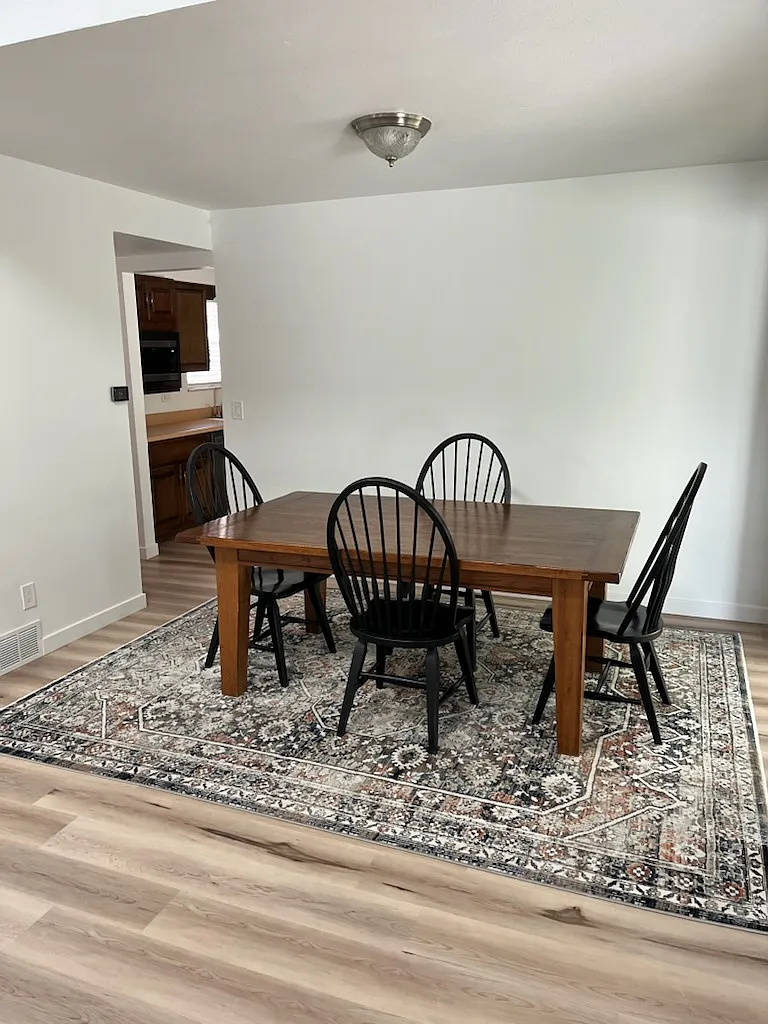3 bed, 2.5 bath, 1633 sqft, $2,250 — Photo 3