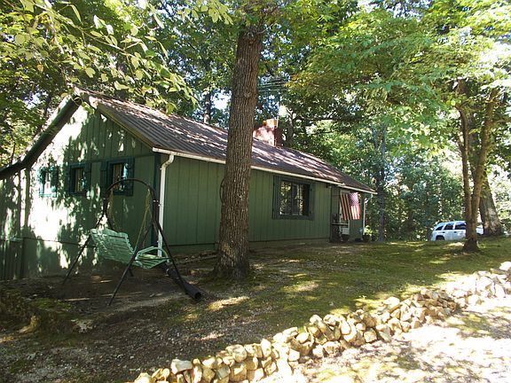 3rd image of 332 Mockingbird Hill Rd