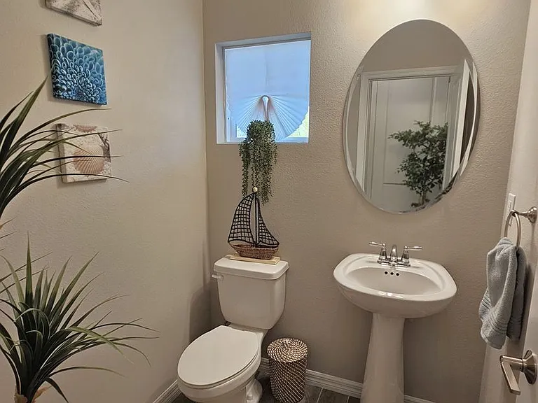 15285 Shady Palms Ln — Photo 10