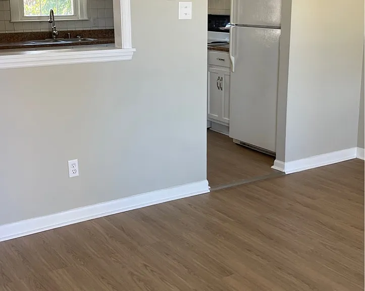 273 Bryanwood Dr — Photo 3