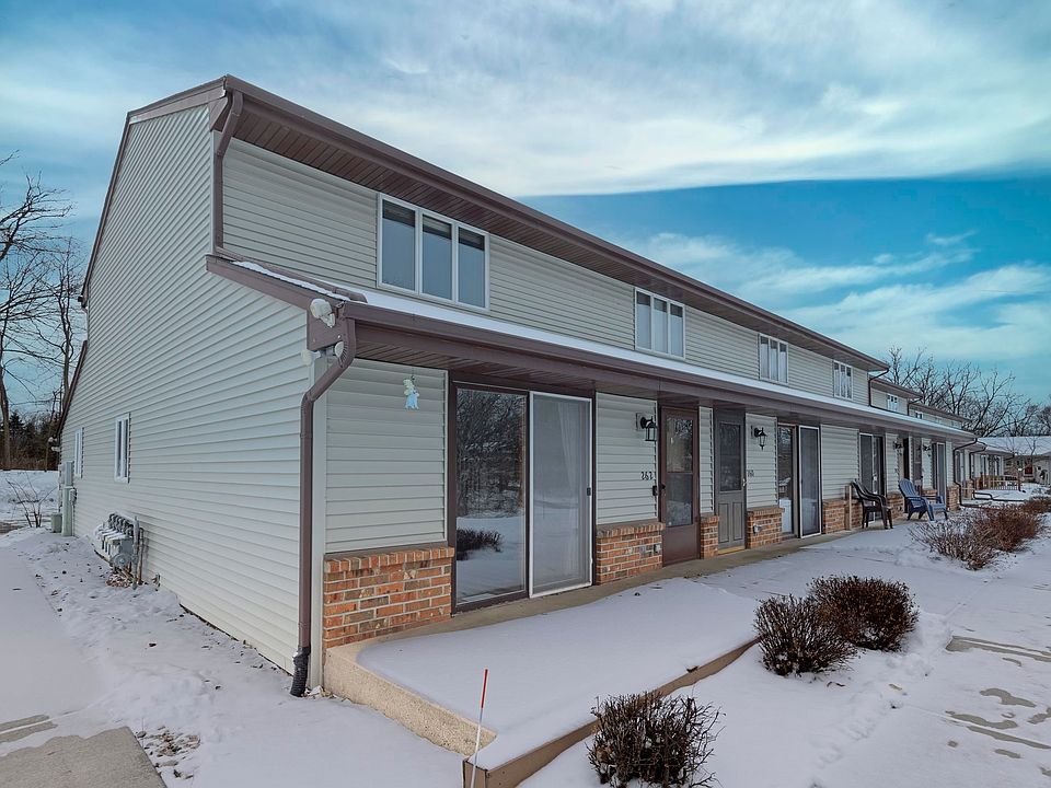 1st image of 262 Ba Wood Ln #1