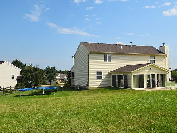 2nd image of 7450 Glenn Farms Dr