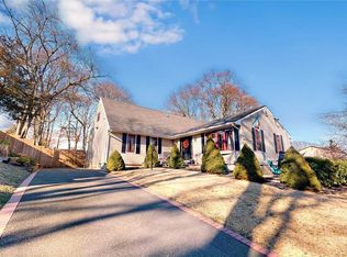 15 Liber Blvd, Farmingville, NY 11738