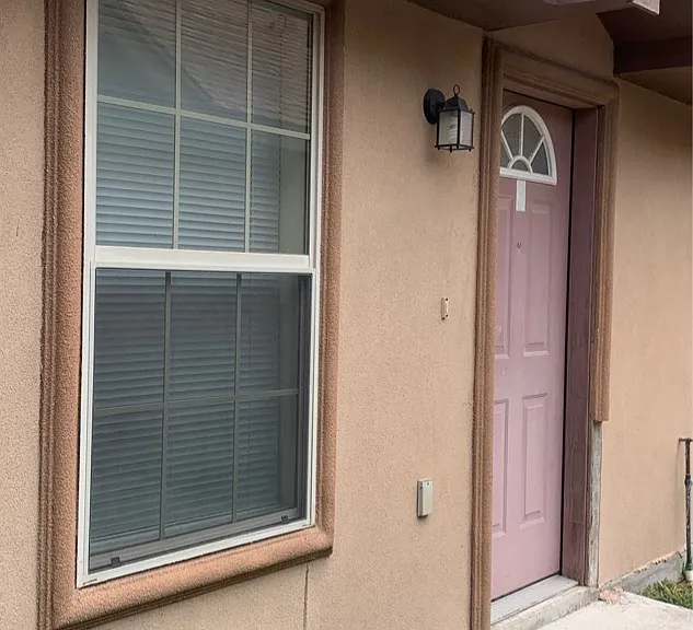 2101 Bahamas Dr #3 — Photo 4