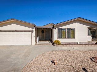 1602 Willow Leaf Dr, Hemet, CA 92545