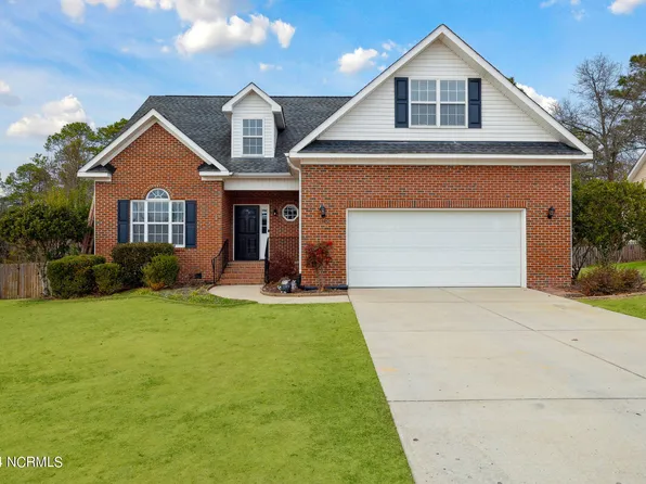1120 Magnolia Drive, Aberdeen, NC 28315