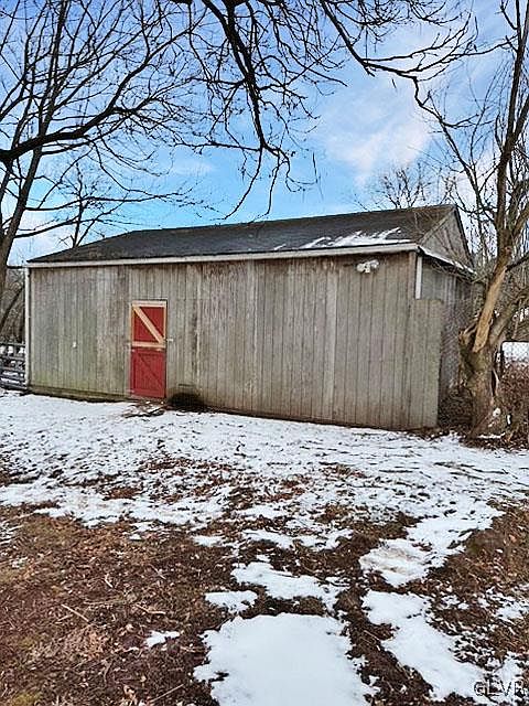 2nd image of 420 Buchert Rd