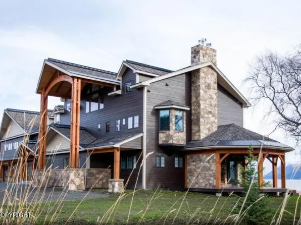5260 Kachemak Dr, Homer, AK 99603