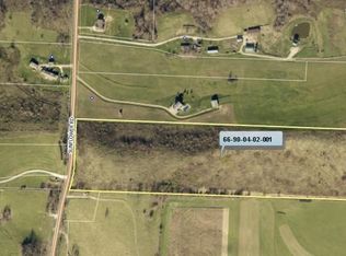 Sunflower Dr, New Concord, OH 43762