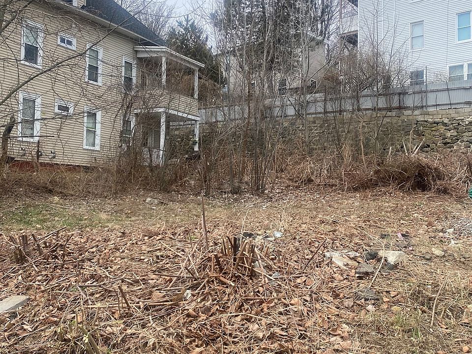 1st image of 479 Washington St