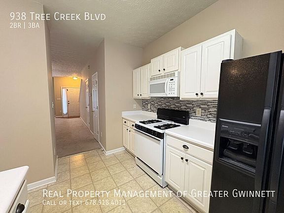 3rd image of 938 Tree Creek Blvd