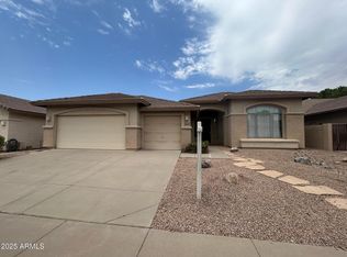2376 W Shannon St, Chandler, AZ 85224