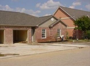 1257 Kirk Cauldy Dr, Starkville, MS 39759