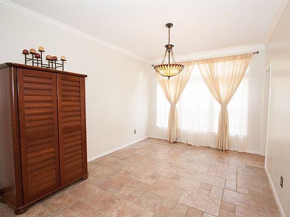5th image of 14639 Oak Chase Dr
