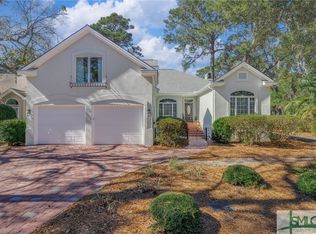 1 Oak Shadow Ct, Savannah, GA 31411