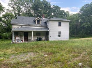 311 Shore Rd, Cornwall on hudson, NY 12520
