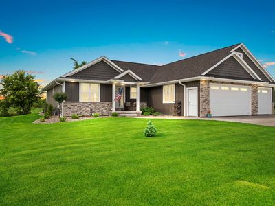 980 Allen Lee Way, Pulaski, WI, 54162