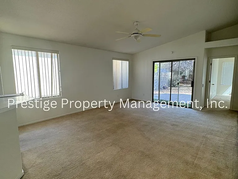 9142 E Calle Arroyo Rapido — Photo 3