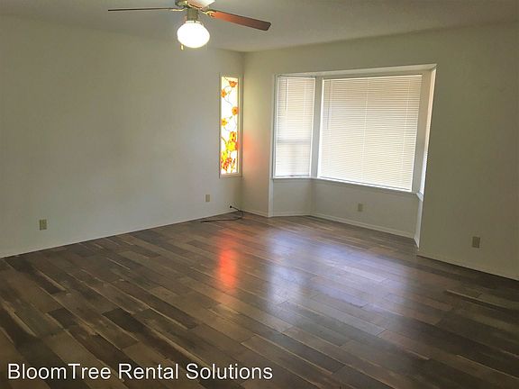 2nd image of 1219 E Five Star Blvd