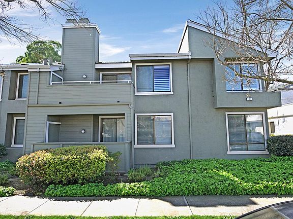 2nd image of 39921 Parada St #A