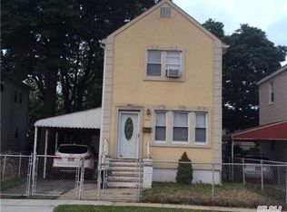121-23 195th St, Springfield Gardens, NY 11413