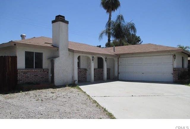 1st image of 718 Carol Way