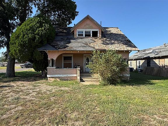 5th image of 420 NW 2nd St