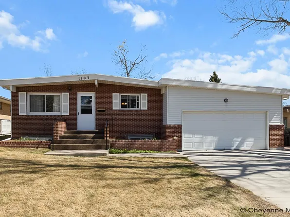 1103 Rosebud Rd, Cheyenne, WY 82001