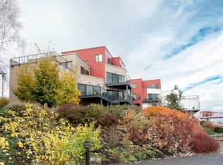 710 NW Naito Pkwy APT C10, Portland, OR