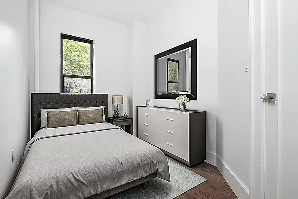 Rented by REAL New York | media 12