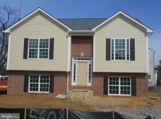5608 Rugged Ln, Capitol Heights, MD 20743
