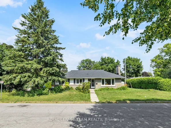 469 Braydon Ave #467, Ottawa, ON K1G 0W7