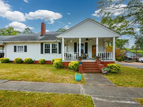 7 S 2nd St SE, Lindale, GA 30147