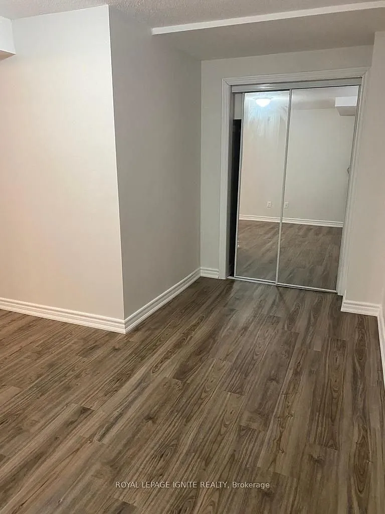 2 bed, $1,900 — Photo 3