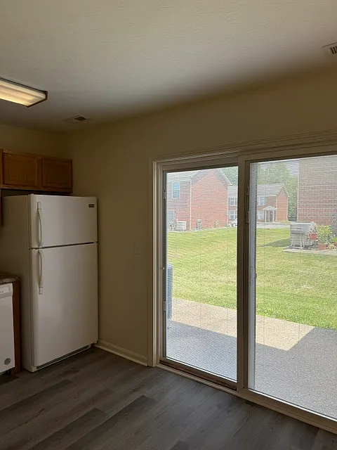 Westwind Townhomes — Photo 3
