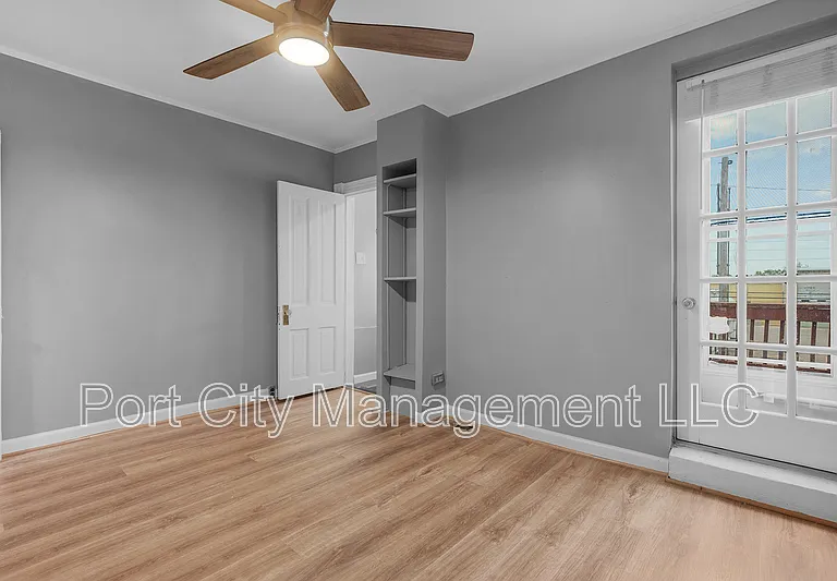 1465 Stevenson St — Photo 10