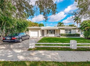 1615 Shenandoah St, Hollywood, FL 33020