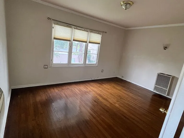 1171 Huntington Dr — Photo 18
