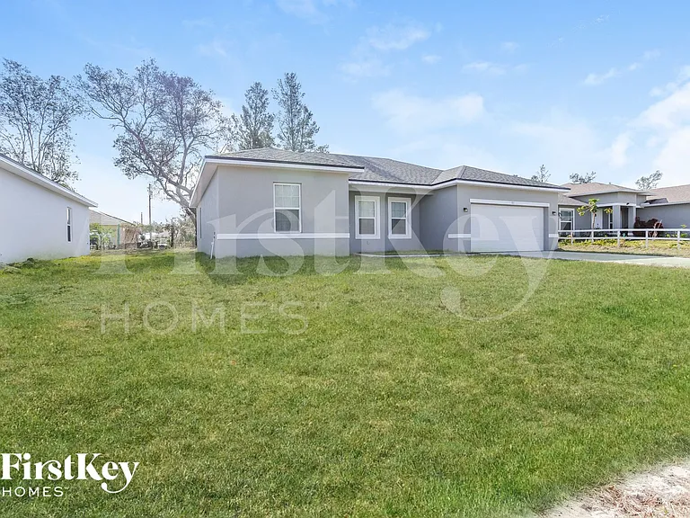 189 Willow Dr — Photo 2