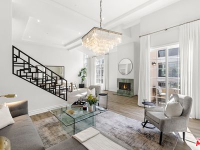 433 N Doheny Dr UNIT 302, Beverly Hills, CA, 90210