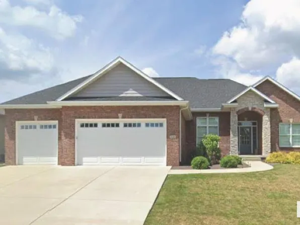 4135 Newbury Ln, Springfield, IL 62711