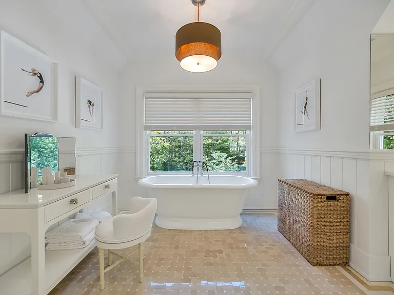 22 E Woods Path — Photo 18