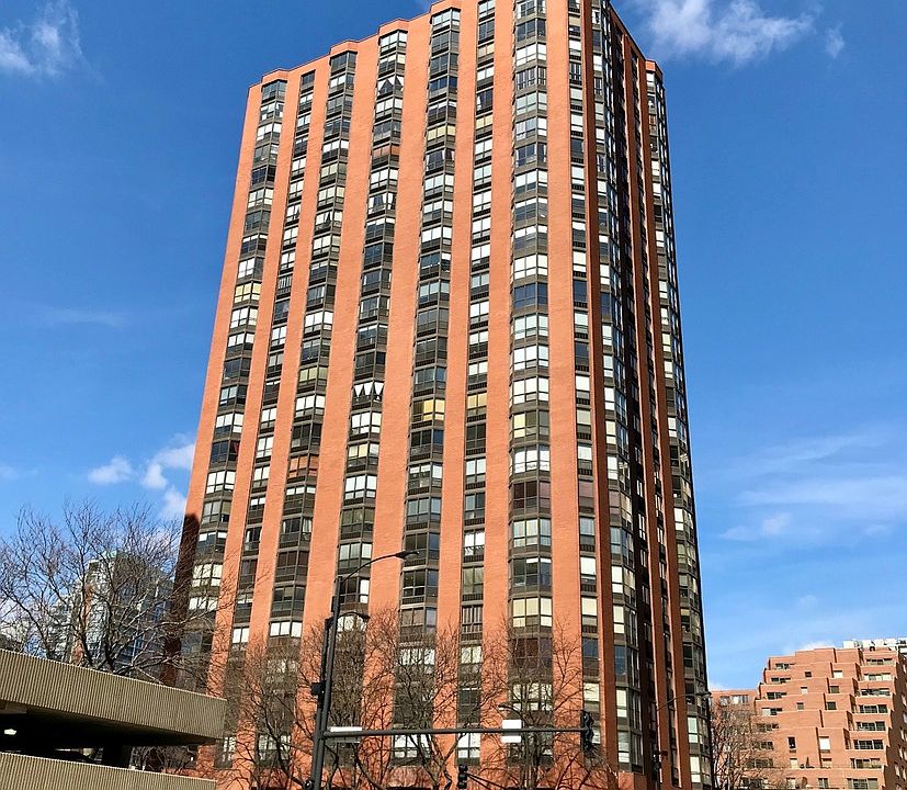 1st image of 899 S Plymouth Ct APT 1101