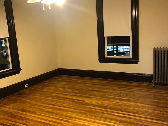 2nd image of 7 Lafayette Park Floor 2