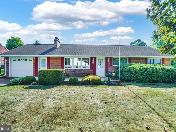 3630 Willow Rd, Dover, PA 17315