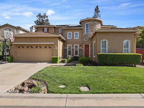 2nd image of 4214 Spyglass Dr